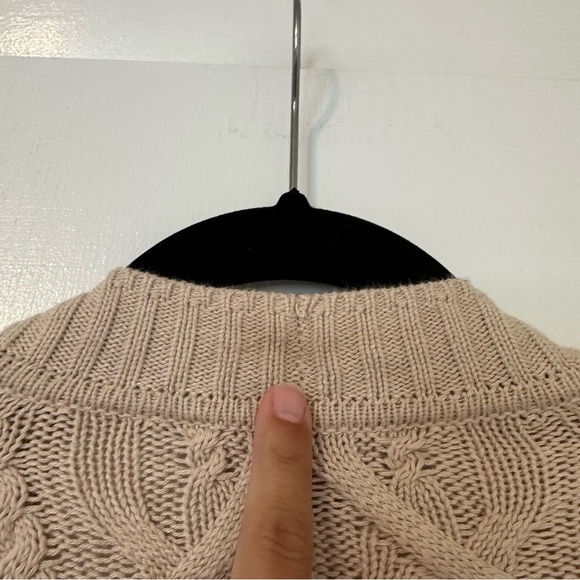 J. Crew Cableknit Chunky Fishermans Button Front Cardigan Womens Medium - Picture 5 of 8